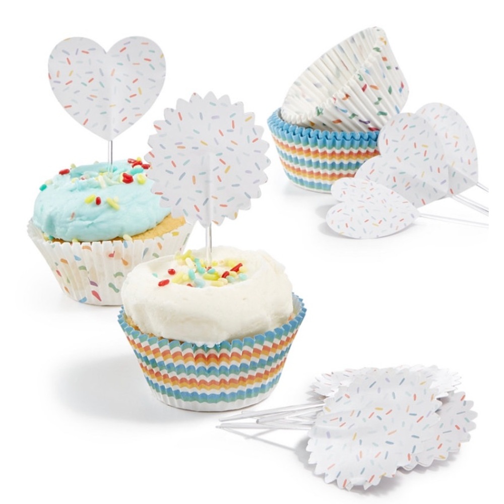 Martha Stewart 48 Cupcake Liners & Toppers Kit